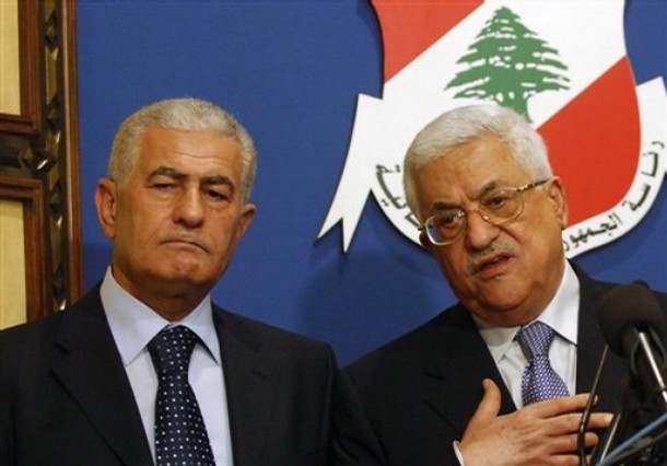  PLO representative Abbas Zaki and PA President Mahmoud Abbas. 