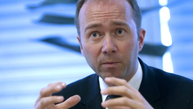 Trond Giske. Dont put your trust in this man.