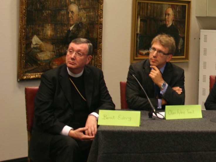 Catholic Bishop of Oslo Bernt Eidsvig and General Secretary Olav Fykse Tweit in WCC. 