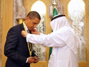 Obama+and+Saudi+King+Gift
