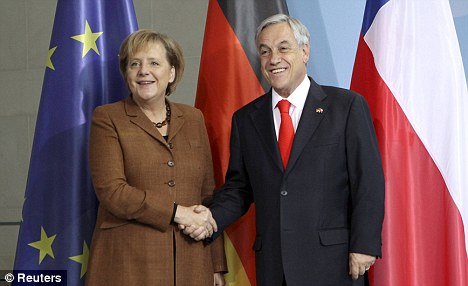 article-1323883-0BB9307C000005DC-428_468x286