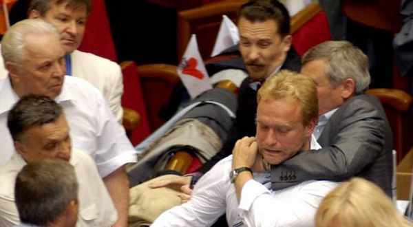 ukraine-parliament-4