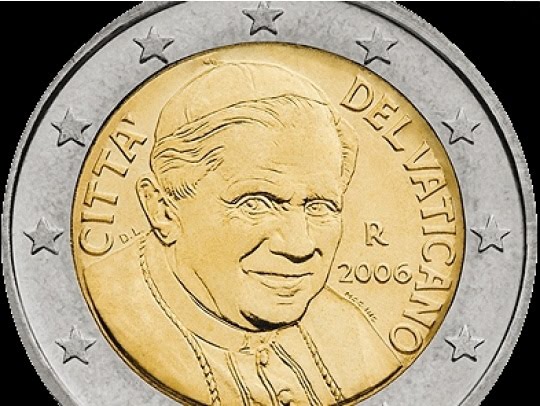 Like a modern Ceacar, the Pope has managed to smile from the Euro. 