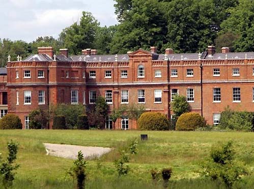 The global elite will meet in "The Grove" in Watford and decide how to run the World. 