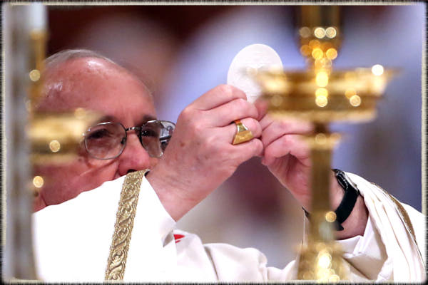 The Pope lift up the Roman Catholic copy of "Jesus', that can be consumed as an acceptance of salvation. 