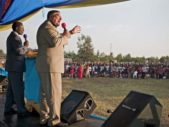 Rwanda has better discernment than America. Few people came and listen to Warren. 