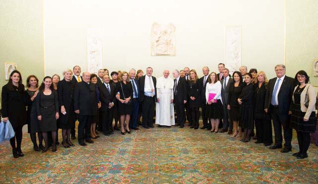 The group of Israeli accademics who came to the Vatican to honor the Pope.