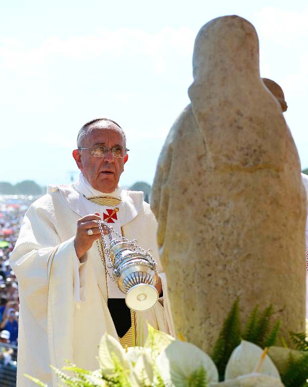 The Pope worship incense to a stone. 