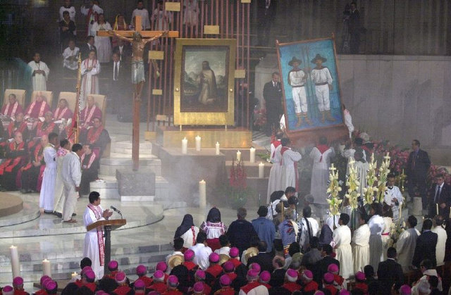 The blessing of the skull took place in a religious seremony that inclues copy-cat Christian acts and symbols. 