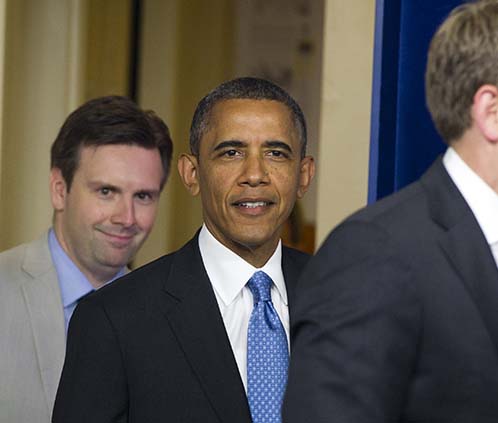 Josh Earnest tells the World what Obama has told him to say. 