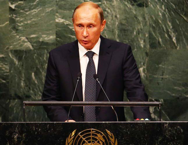 Vladimir Putin accuses Washington D.C for suplying Islamic terrorists in Syria.