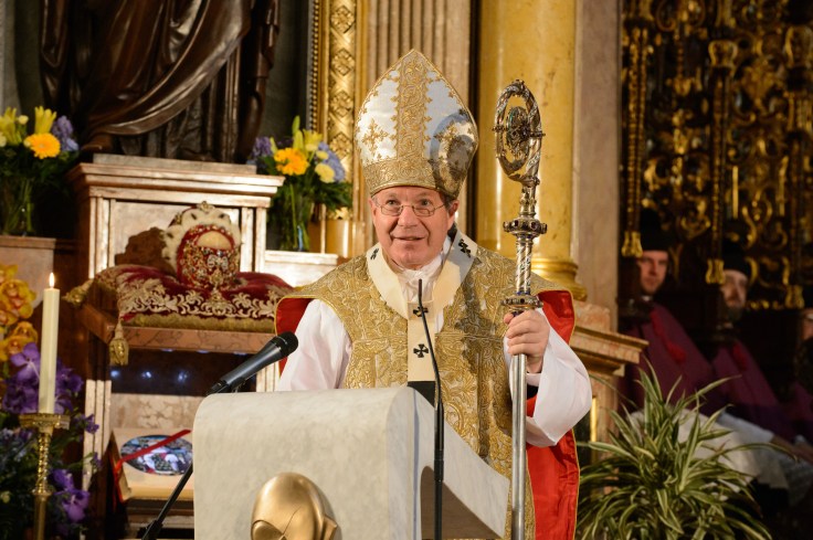 Kardinal Dr. Christoph Schönborn conduct a mass with the skull present at the altar. 
