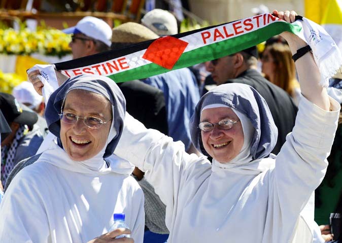 Roman Catholic nuns honor lawlessness, the PLO and islam. 